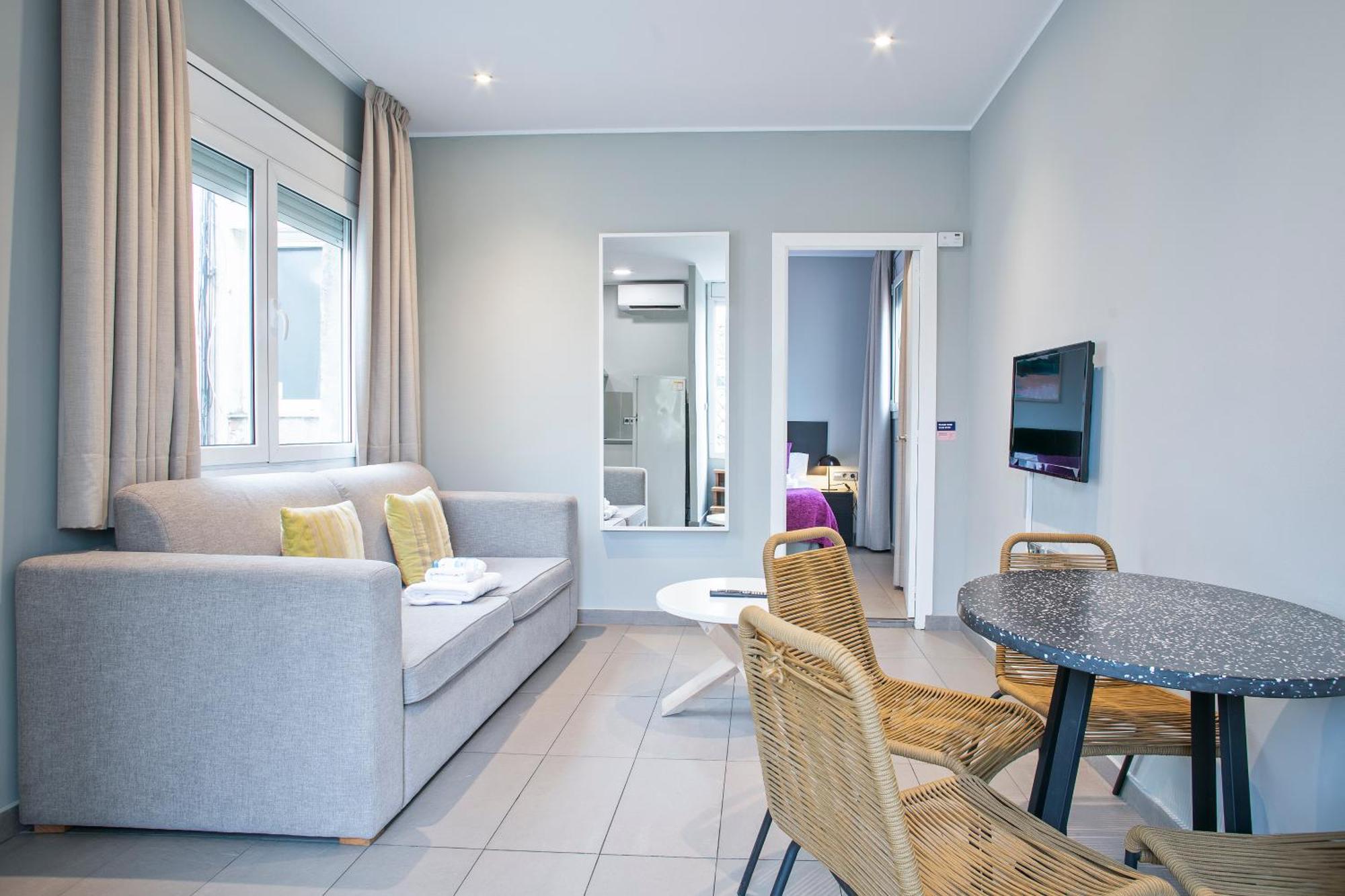 Alcam Entenza Apartment