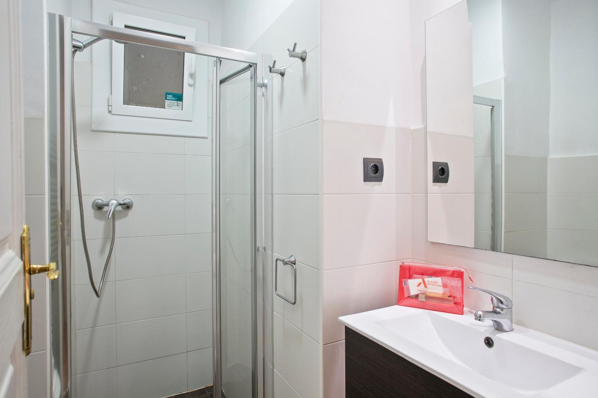 Alcam Entenza Apartment *